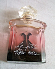 LA PETITE ROBE NOÎRE