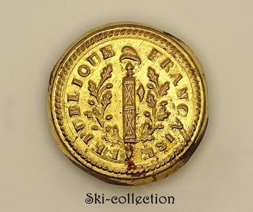 Bouton militaire république - militaire-,