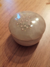 ancienne boite a bijoux en Albâtre