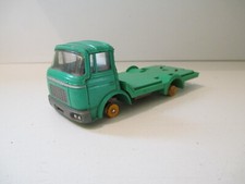 CAMION BERLIET GAK Bétaillère 577 par DINKY TOYS France au 1/43