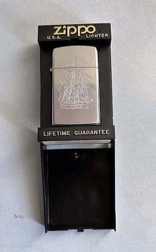 Ancien briquet zippo - avec, sa