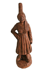 Santon statuette terre cuite Bretonne bigoudène artisanal Sylvette Amy  Provence