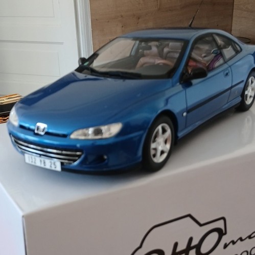 Peugeot 406 coupé - , 1:18