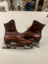 Beaux patins à glace cuir ANNÉE 20- BON ÉTAT 