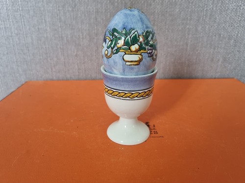 Tres jolie rare oeuf sur - ,