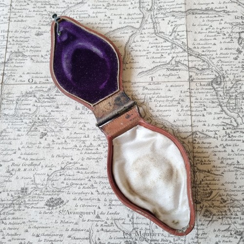 Ecrin dome ancien bijou - ecrin,
