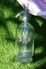 siphon eau de seltz. Très vieux siphon d'avant 1900. Initiales dorées.