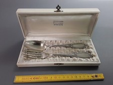 Ancien coffret ménagère