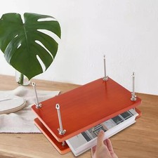 Presse à Livres En Bois