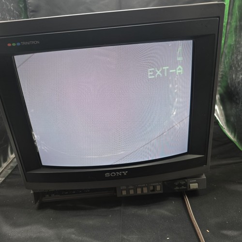 Sony trinitron 1380r - trinitron, 13"