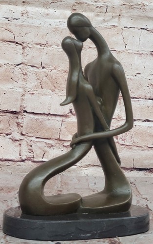 Sucré embrace abstrait - embrace`,