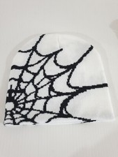 Bonnet blanc et noir, taille