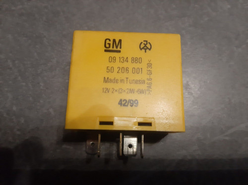 Relais opel 09134880 - opel,