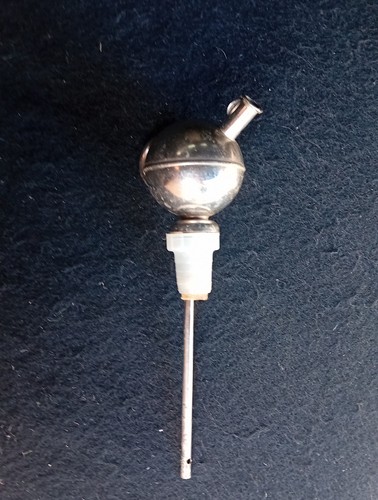 Ancien bouchon doseur avec bec - ancien,
