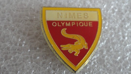 Pin nimes olympique - pin,