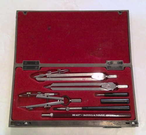 Ancienne boite compas messager - boite,