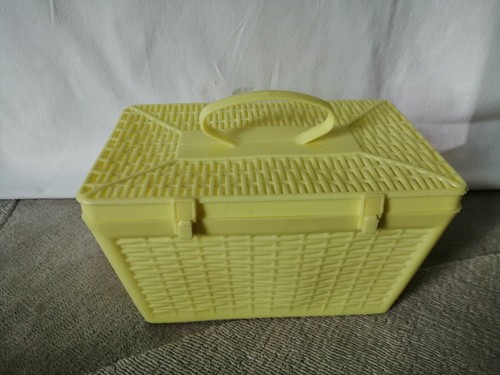 Valisette poupée vintage - poupÉe, 70