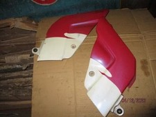 CACHES LATERAUX GSXR 750 W années 1993/1995