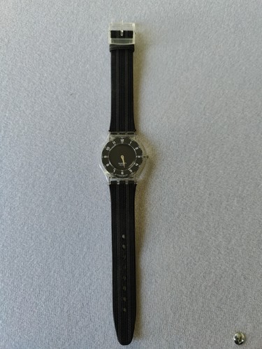 Montre swatch skin out au - montre,,