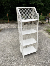 Etagère en rotin pour rangement , en bon état - 145 cm de haut