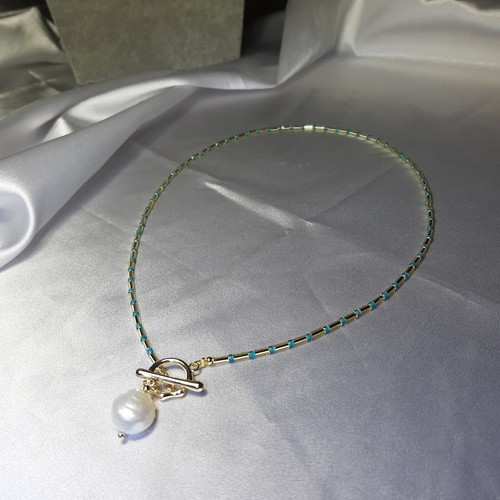 Collier très raffiné perles - très,