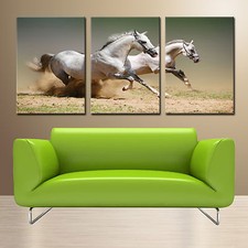 Horse ready to hang 3 panel