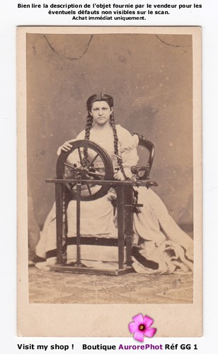 Femme italienne rouet - italienne, &