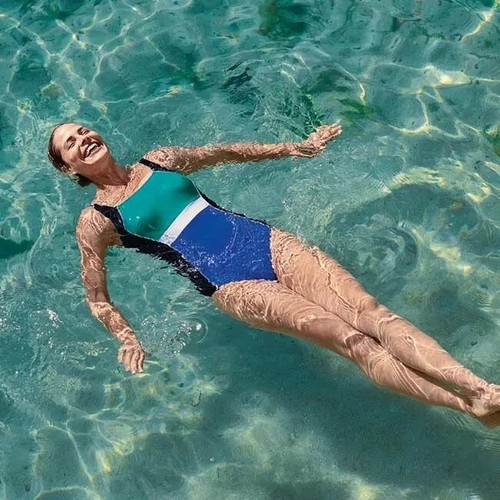 Maillot bain une pièce - une,