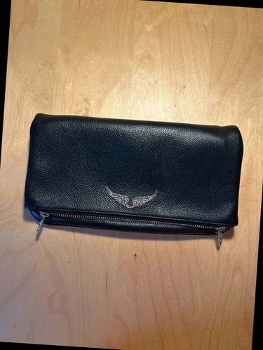 Pochette rock cuir - en,