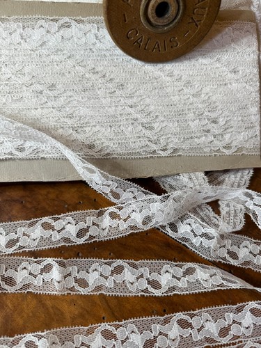 Veritable dentelle calais - de,