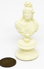 Poupées Maison Buste Calcaire