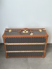 Goyard Palace 70