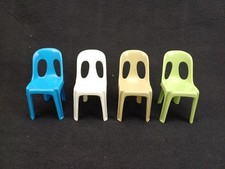 Lot 4 chaises miniatures mini