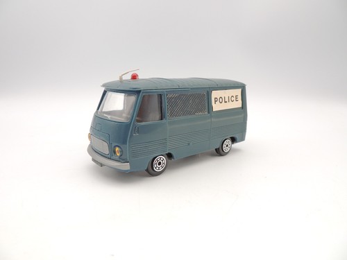 Norev plastique vintage - norev,