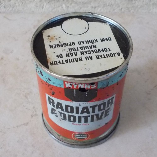 Ancien bidon huile - ancien, additif
