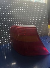 Feu arrière droit complet