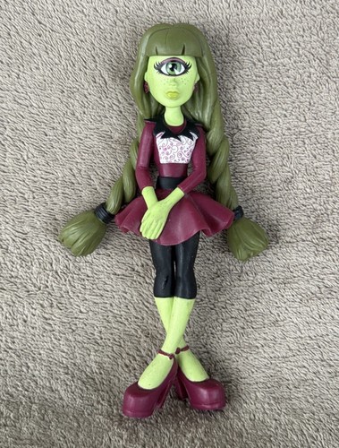 Monster high doll iris - monster,