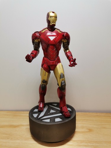 Figurine iron man statue art - man,