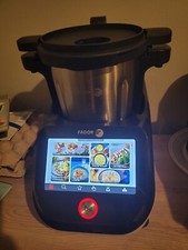 robot cuiseur multifonction connecté