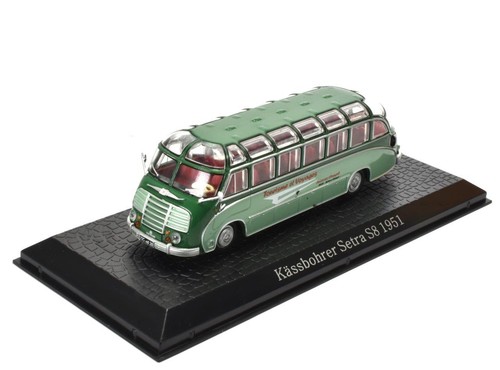 Edicola kässbohrer setra - 1:72,