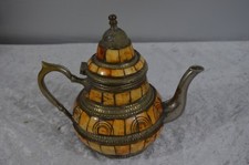ANCIENNE THÉIÈRE EN
