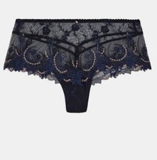 AUBADE T: 2 - AMOUR PRECIEUR -