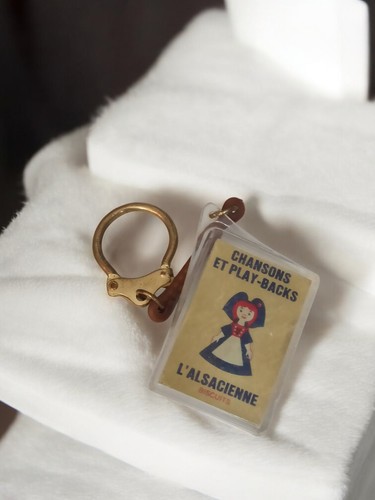 Porte clés ancien - porte-clés,