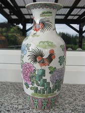 VASE Porcelaine décor COQS et FLEURS  22,8 cm haut