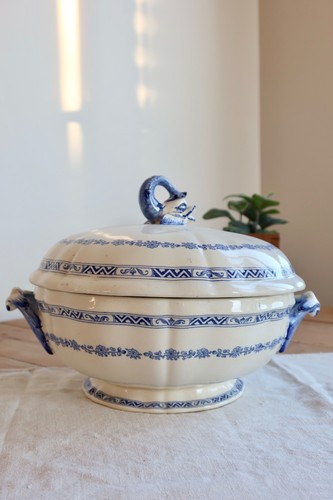 Grande soupière ancienne - , en