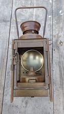 ancienne lanterne de chemin de fer