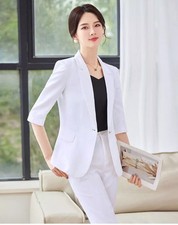 Tailleur Blanc Élégant 2