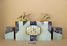 pendule garniture complète signer VOLTAS en bronze marbre et onyx art deco