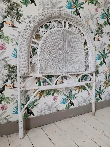 Tete lit vintage osier - de,
