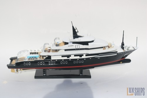 Maquette yacht alfa nero - yacht,